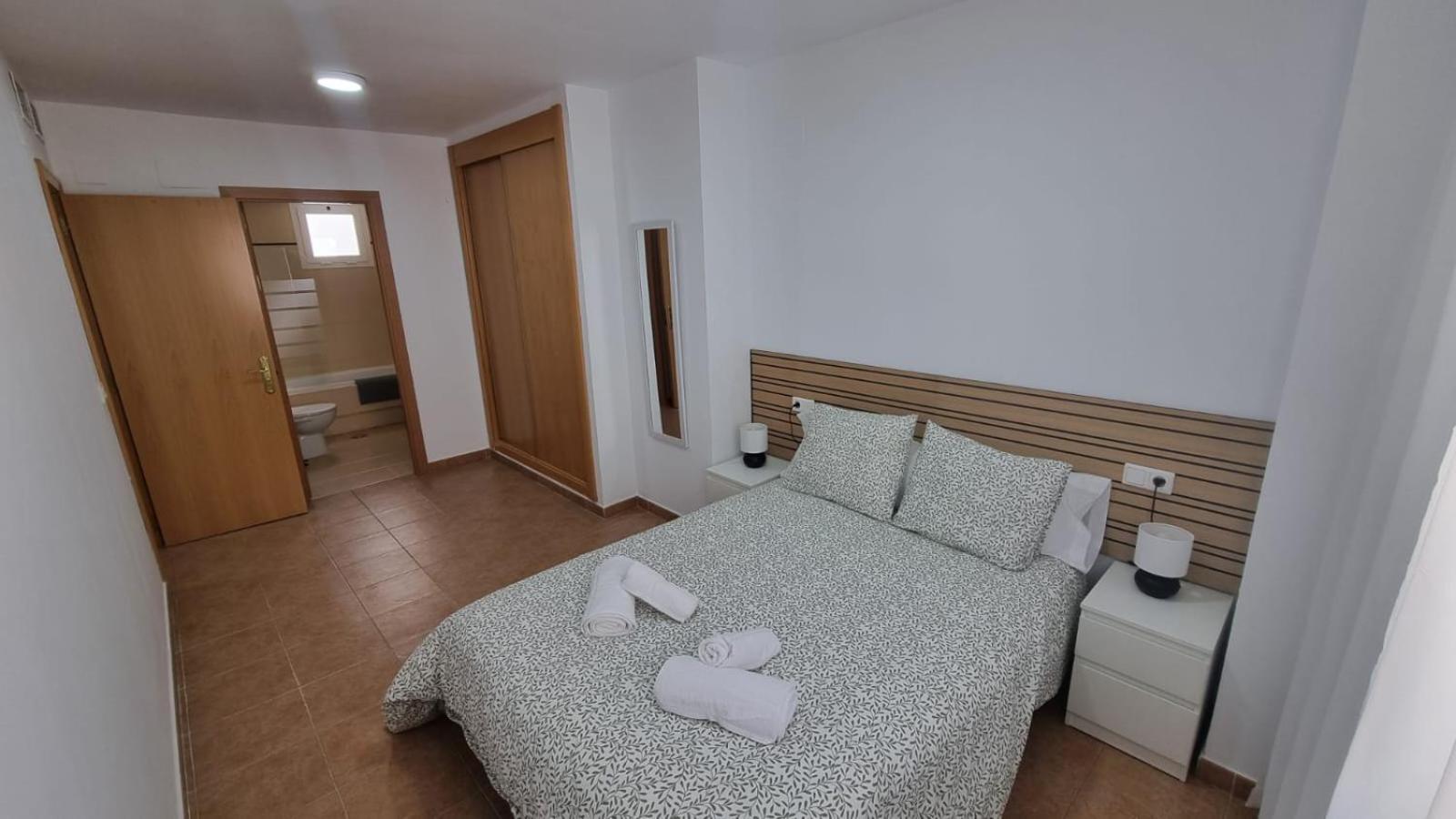 Moderno Apartamento 3 Dormitorios, Garaje Y Piscina La Algaba Dış mekan fotoğraf